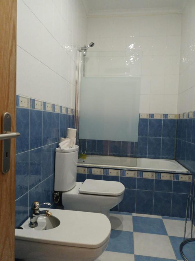 ליסבון Low Cost Desterro Apartments מראה חיצוני תמונה